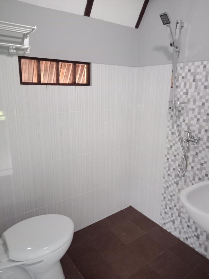 Joglopari Guesthouse Room 2 Bukan Untuk Pasangan Non Pasutri Tjepit Exterior photo