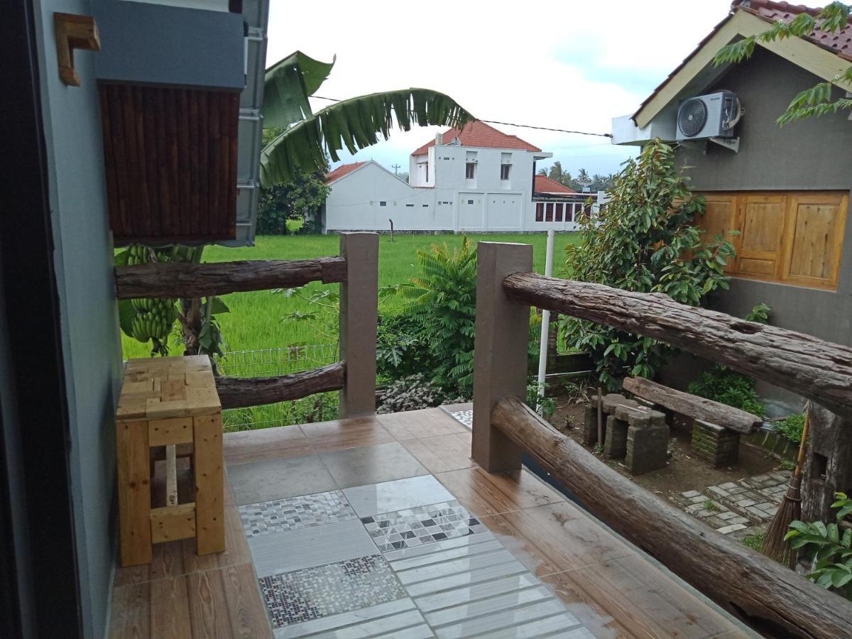 Joglopari Guesthouse Room 2 Bukan Untuk Pasangan Non Pasutri Tjepit Exterior photo